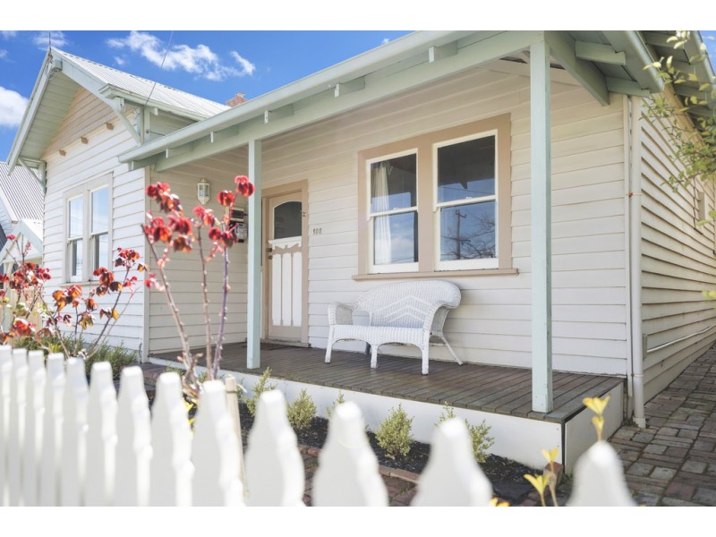 108 Brougham Street, Soldiers Hill VIC 3350