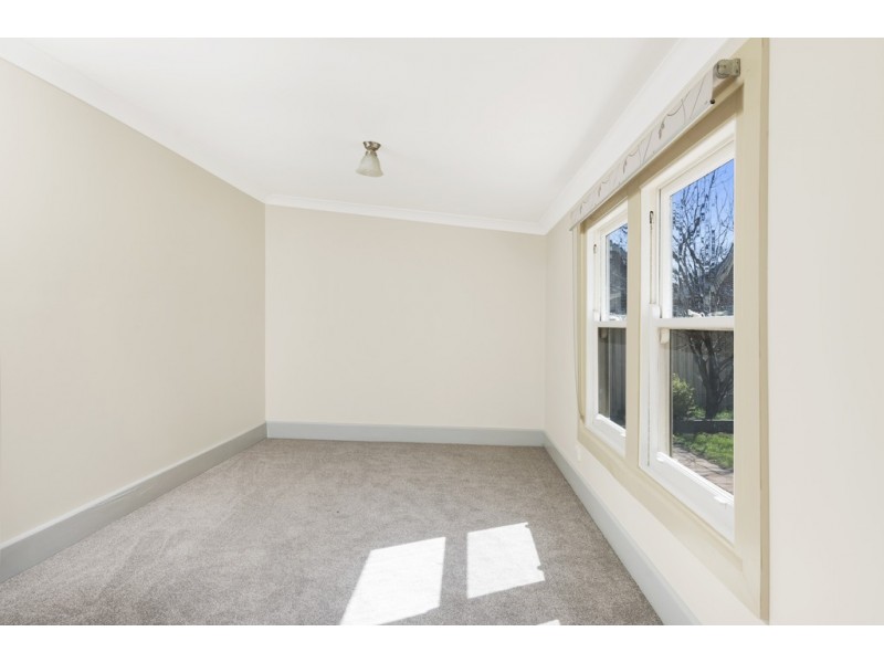 108 Brougham Street, Soldiers Hill VIC 3350