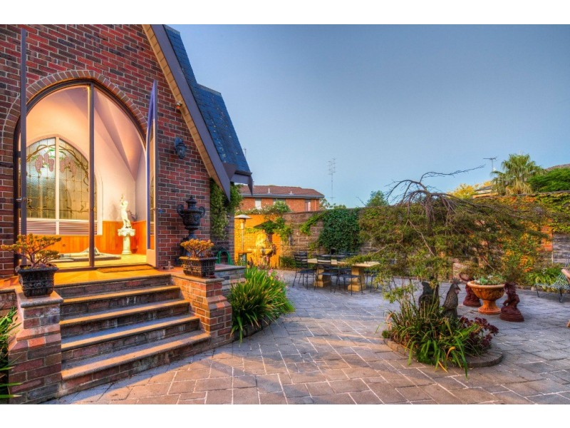 1444 Sturt Street, Lake Wendouree VIC 3350