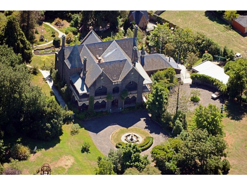 1444 Sturt Street, Lake Wendouree VIC 3350