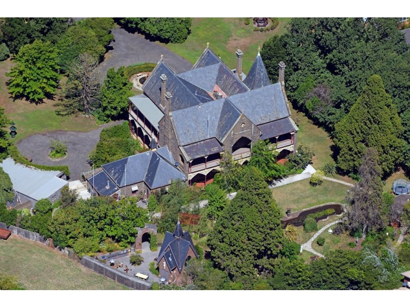 1444 Sturt Street, Lake Wendouree VIC 3350