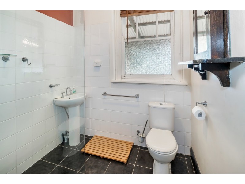 77 Griffins Road, Coghills Creek VIC 3364