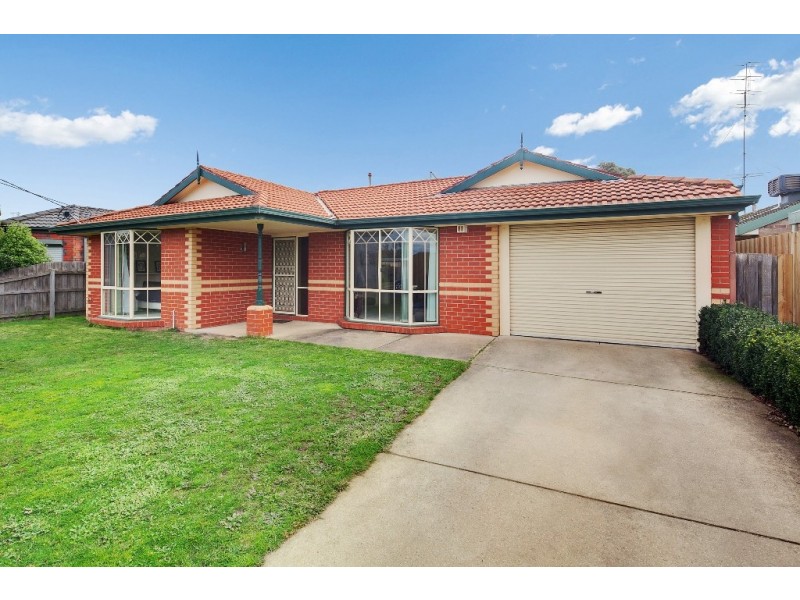 32 Jasmine Drive, Delacombe VIC 3356