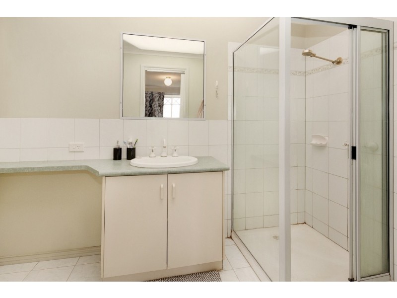 32 Jasmine Drive, Delacombe VIC 3356