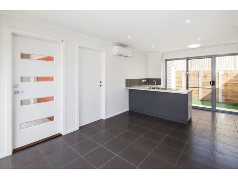 4/430 Main Road, Golden Point VIC 3350