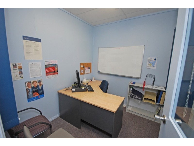 87 and 87A Napier Street, Maryborough VIC 3465