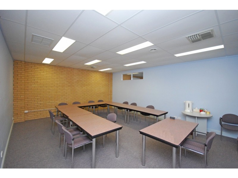 87 and 87A Napier Street, Maryborough VIC 3465