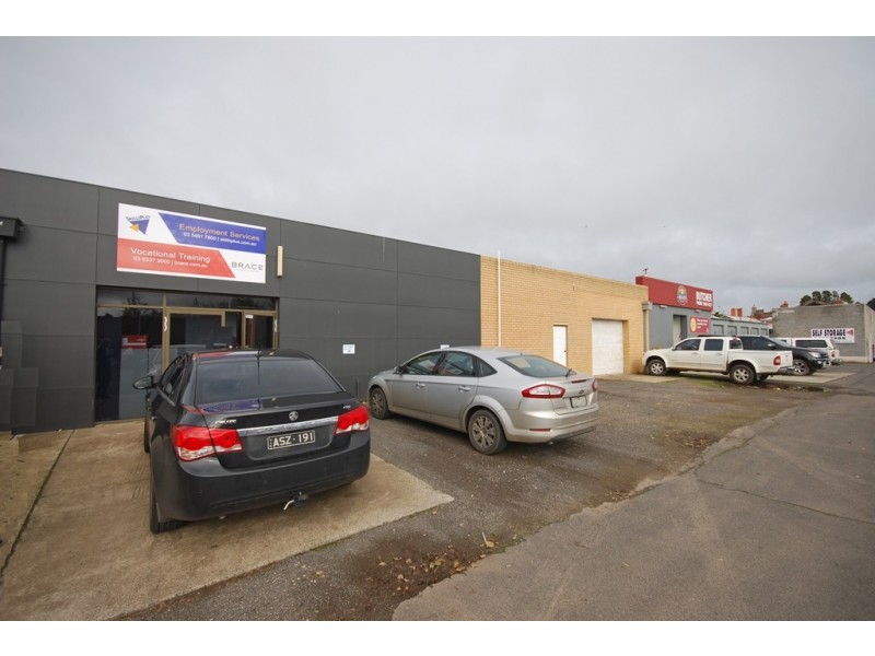 87 and 87A Napier Street, Maryborough VIC 3465