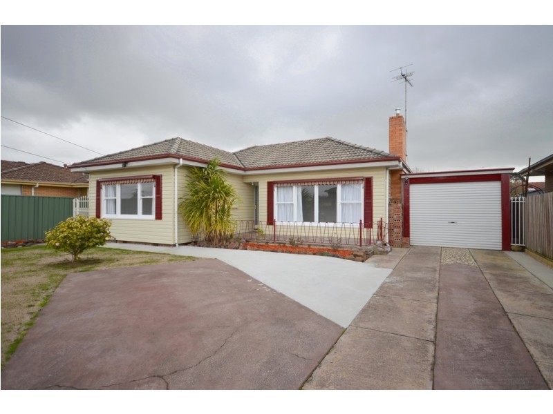 413 Forest Street, Wendouree VIC 3355