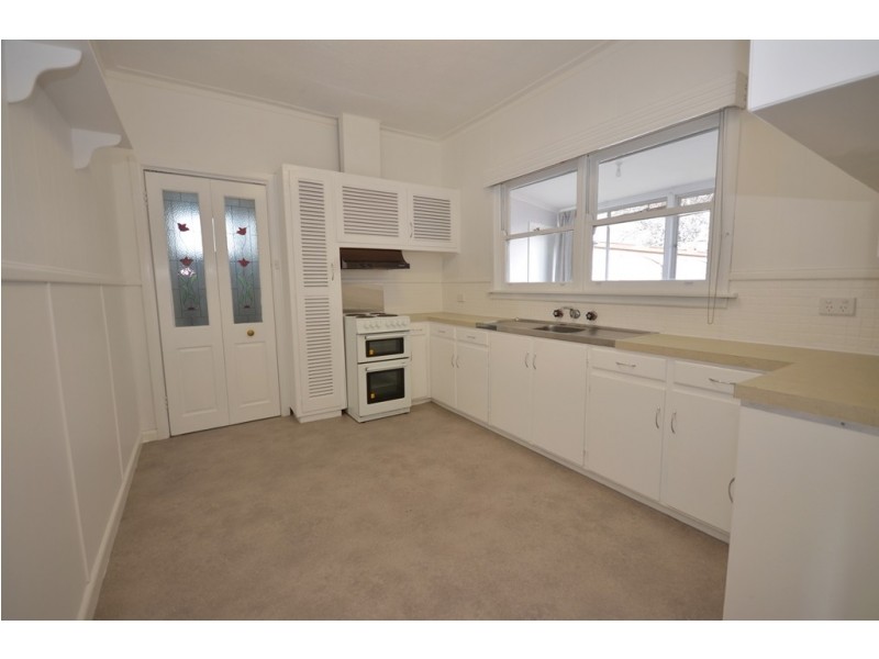 413 Forest Street, Wendouree VIC 3355