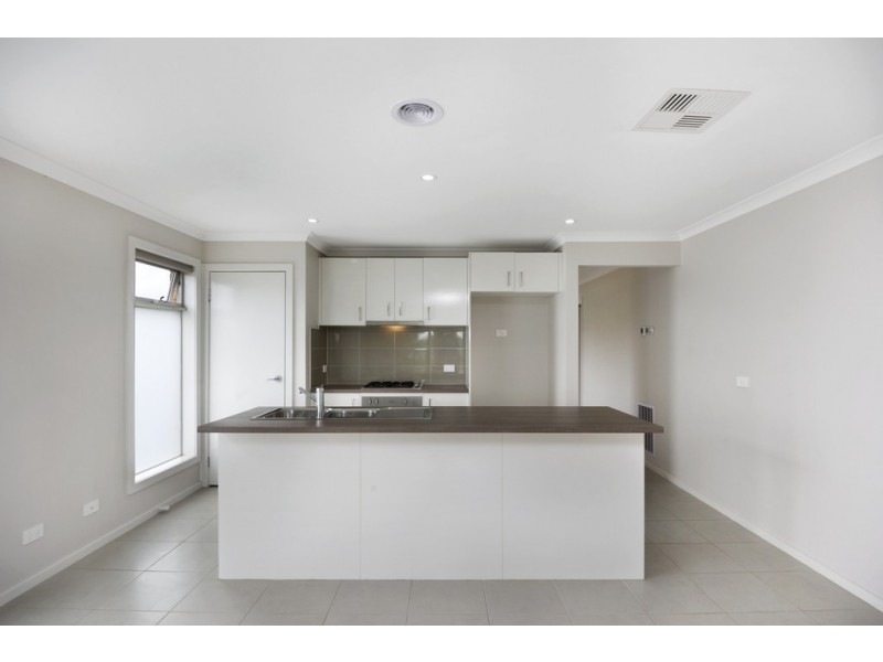 21 Caviar Court, Miners Rest VIC 3352