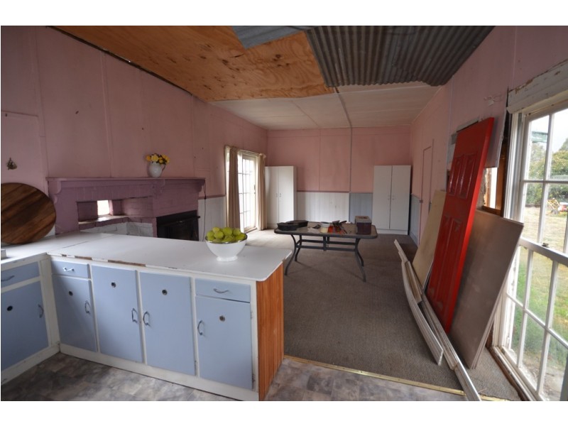 38 High Street, Elmhurst VIC 3469