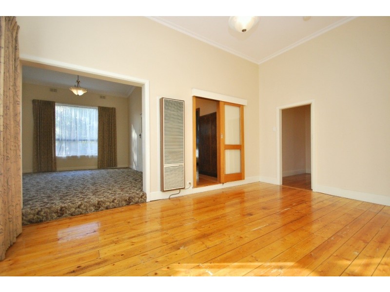 7 Clarendon Street, Soldiers Hill VIC 3350