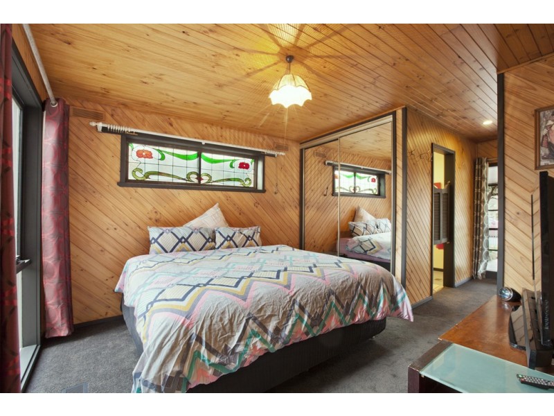 17 Essex Street, Wendouree VIC 3355