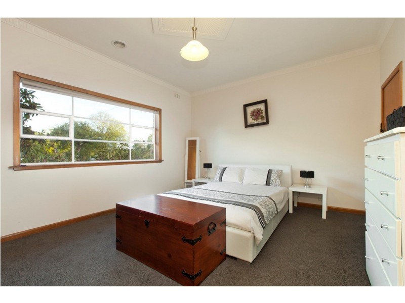 401 Armstrong Street North, Soldiers Hill VIC 3350