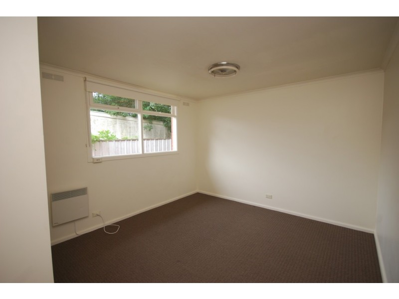 420 Pleasant Street South, Newington VIC 3350