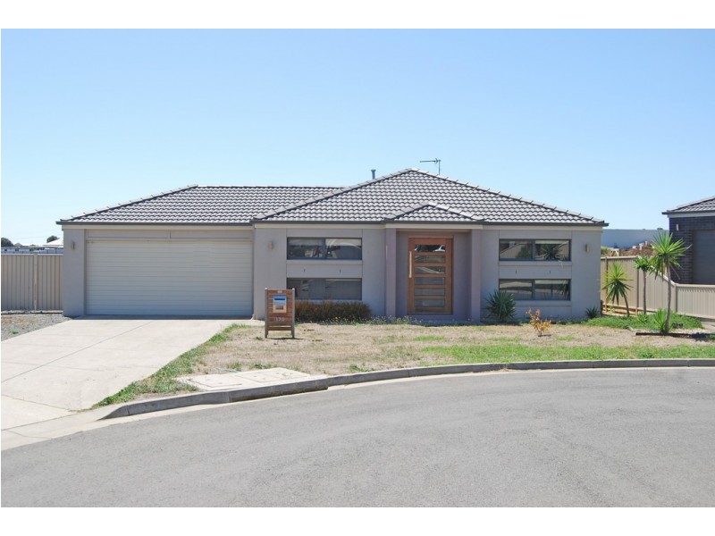 170 Canadian Lakes Boulevard, Canadian VIC 3350