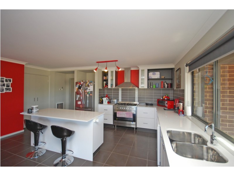 170 Canadian Lakes Boulevard, Canadian VIC 3350