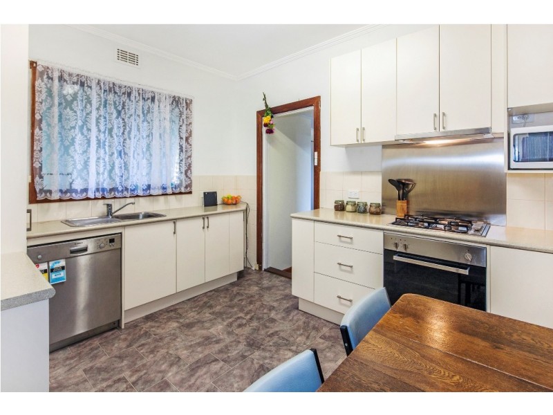 609 Tress Street, Golden Point VIC 3350