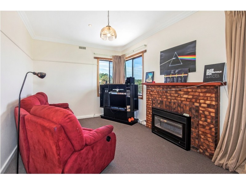 609 Tress Street, Golden Point VIC 3350