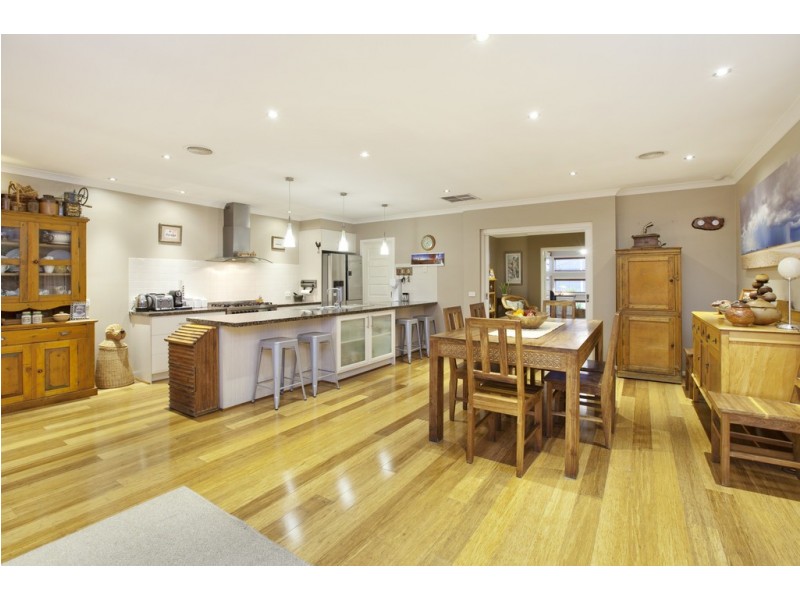 11 Perendale Street, Alfredton VIC 3350