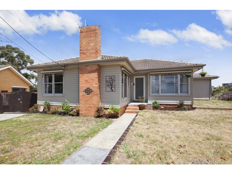 13 Harbour Drive, Sebastopol VIC 3356