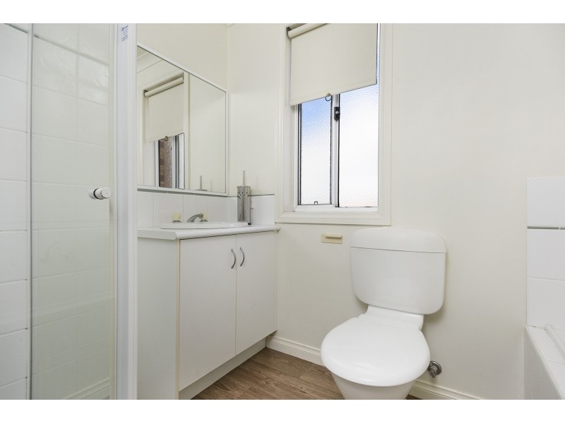 1 Bentley Place, Ballarat East VIC 3350