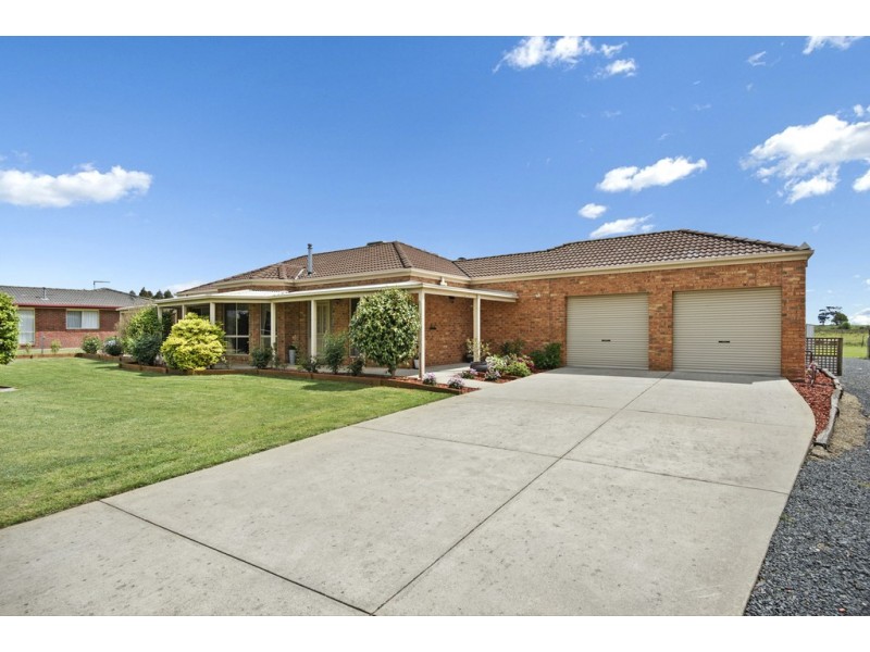 35 Erin Court, Wallace VIC 3352