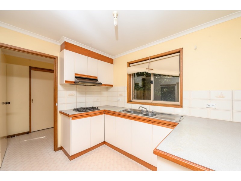 2/7 Whitehorse Road, Mount Clear VIC 3350