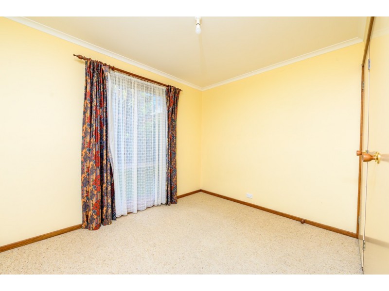 2/7 Whitehorse Road, Mount Clear VIC 3350