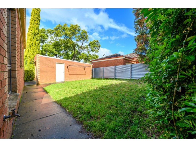 2/7 Whitehorse Road, Mount Clear VIC 3350