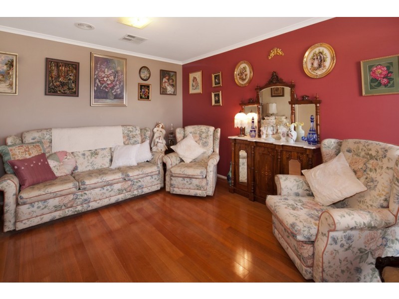 3 Mayfair Court, Mount Helen VIC 3350