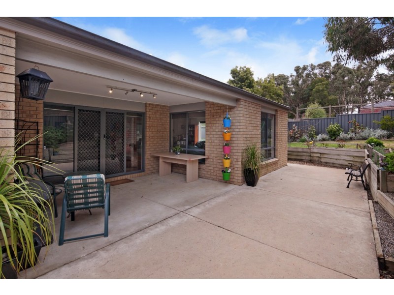 3 Mayfair Court, Mount Helen VIC 3350