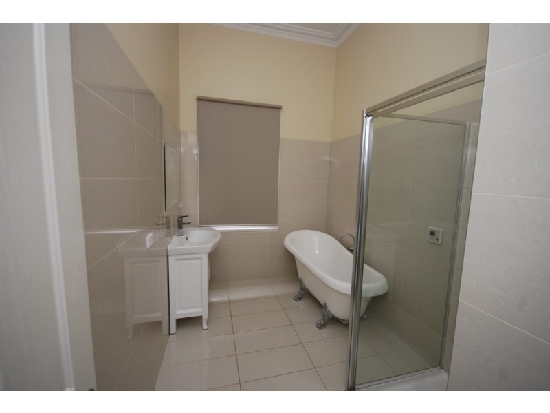 138 Victoria Street, Ballarat East VIC 3350