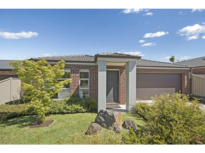 3 Muller Court, Mount Clear VIC 3350