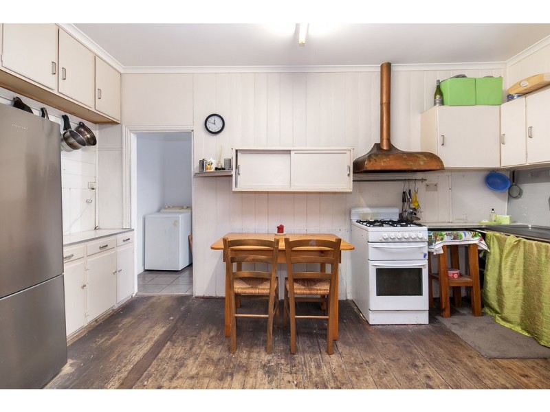 201 Howard Street, Soldiers Hill VIC 3350