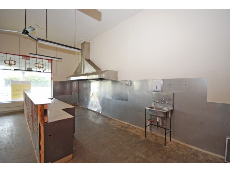 302 Macarthur Street, Soldiers Hill VIC 3350