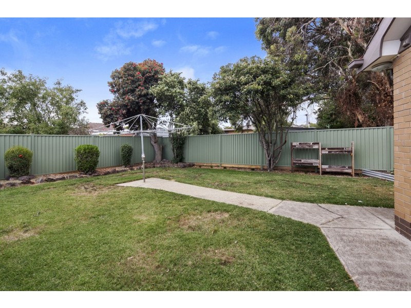 4 Yale Street, Wendouree VIC 3355