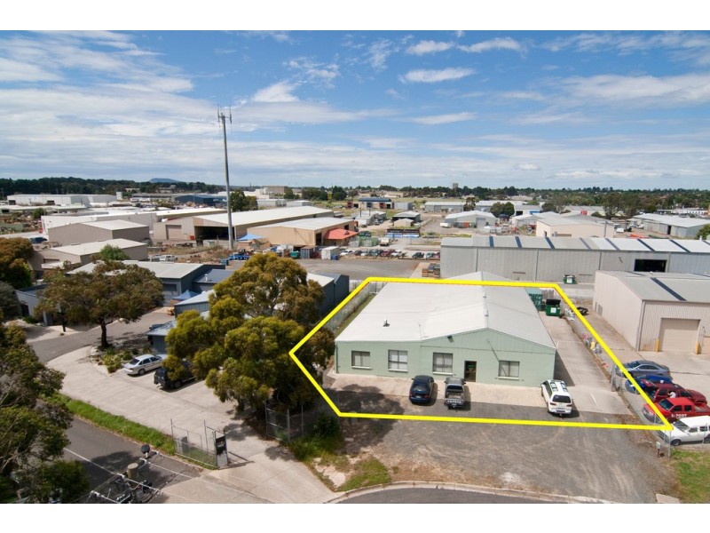 7 Traminer Crt, Wendouree VIC 3355