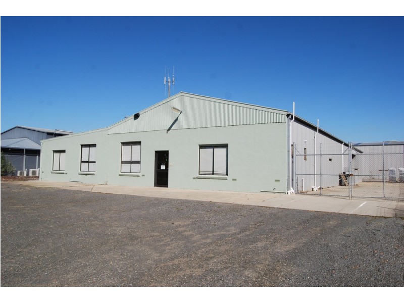 7 Traminer Crt, Wendouree VIC 3355