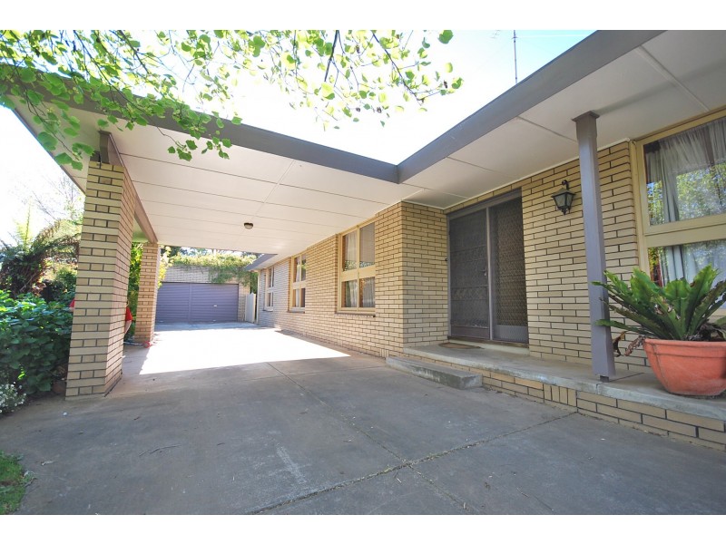 23 Christine Avenue, Alfredton VIC 3350