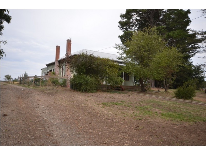 926 Linton – Carngham Road, Snake Valley VIC 3351