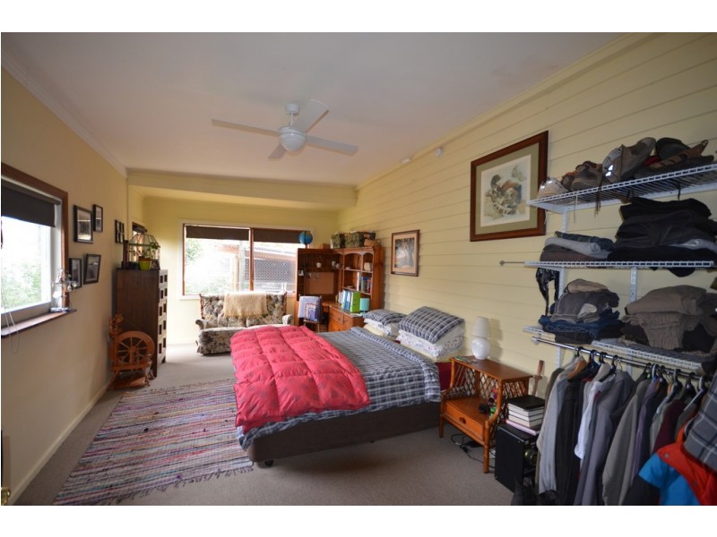 926 Linton – Carngham Road, Snake Valley VIC 3351