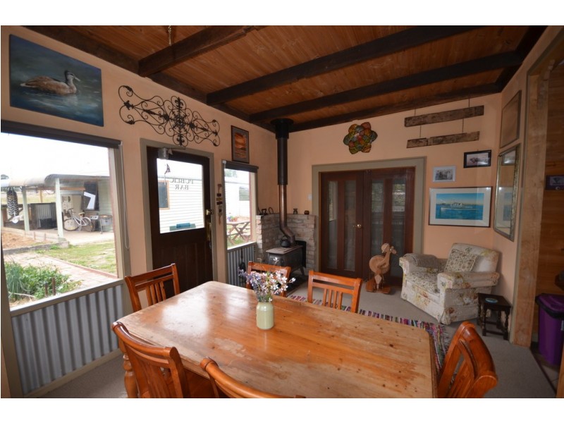 926 Linton – Carngham Road, Snake Valley VIC 3351