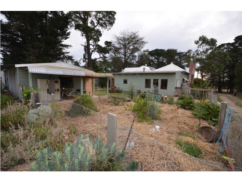 926 Linton – Carngham Road, Snake Valley VIC 3351