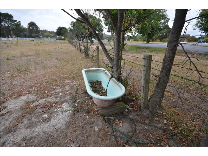 49 – 51 High Street, Beaufort VIC 3373