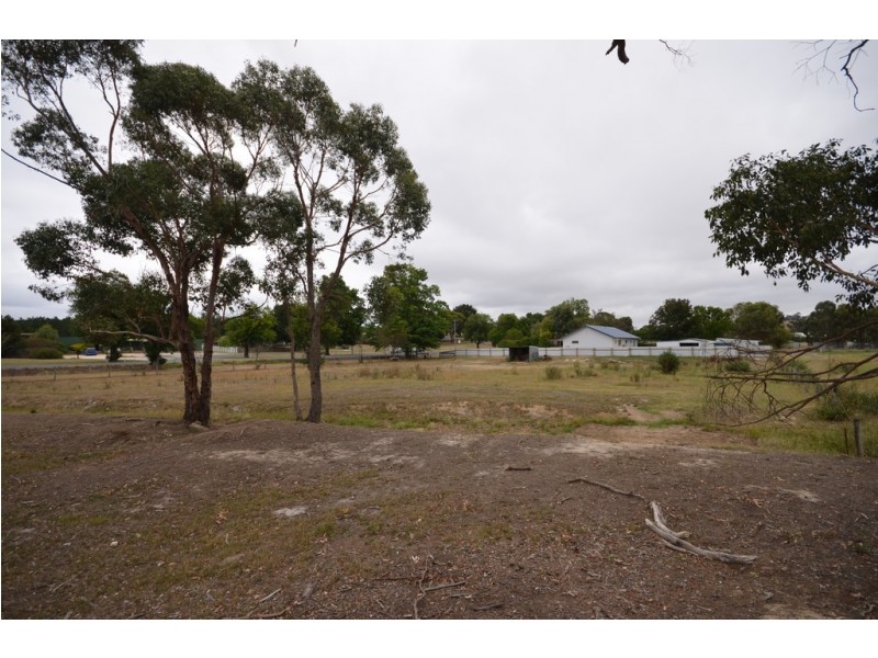 49 – 51 High Street, Beaufort VIC 3373