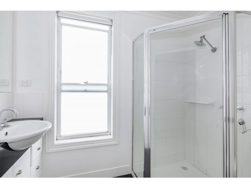 6 Avoca Crescent, Alfredton VIC 3350