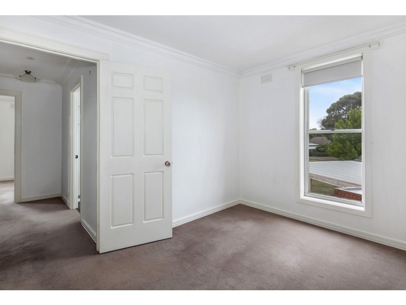 6 Avoca Crescent, Alfredton VIC 3350