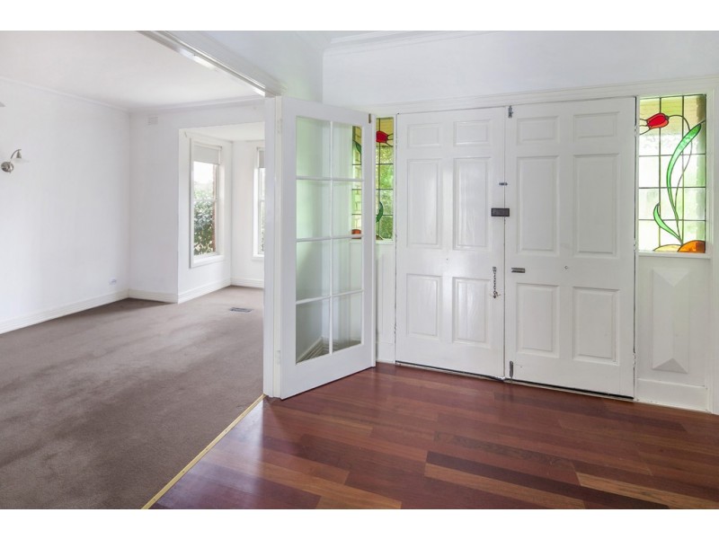 6 Avoca Crescent, Alfredton VIC 3350